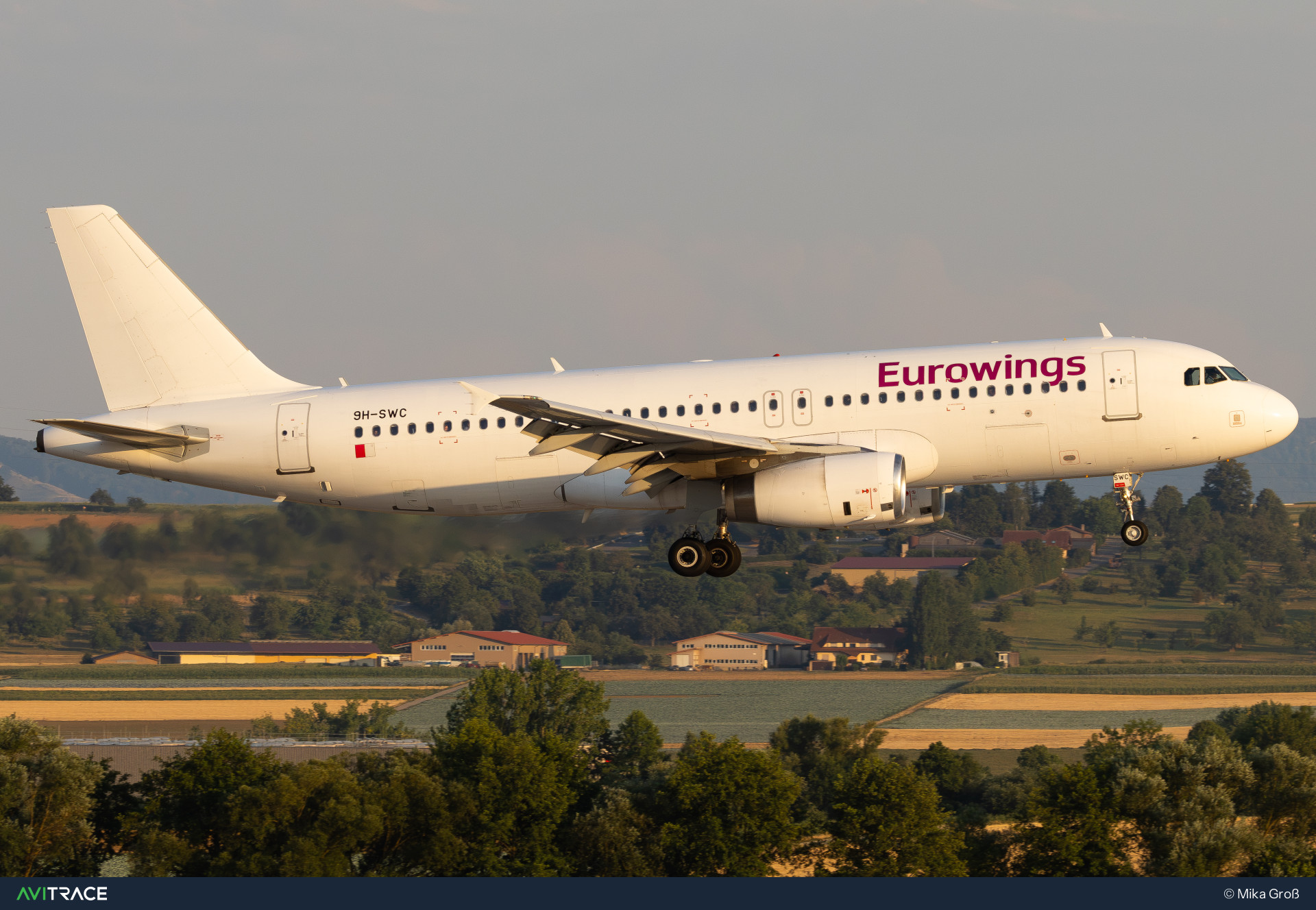 9H-SWC, Airbus A320-232, photographed by Mika Groß