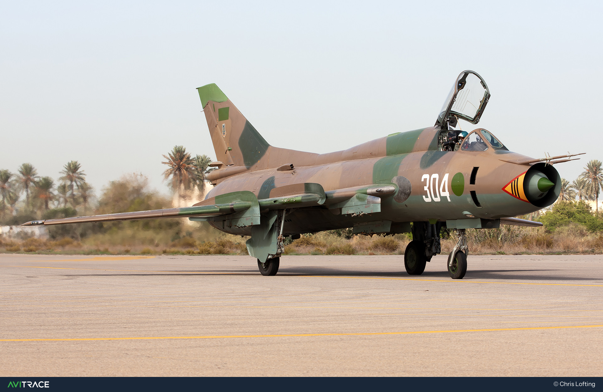 304, Su-22, photographed by Chris Lofting
