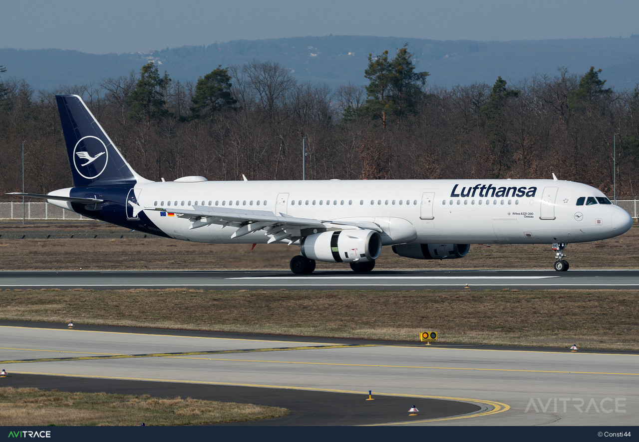 D-AIDE, Airbus A321-231, photographed by Consti44