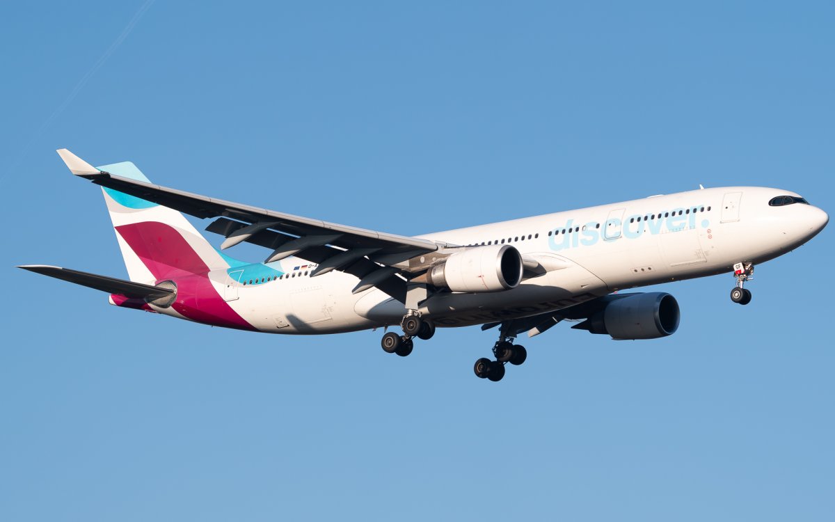 D-AXGF, Airbus A330-203, photographed by Luca Vasiliu