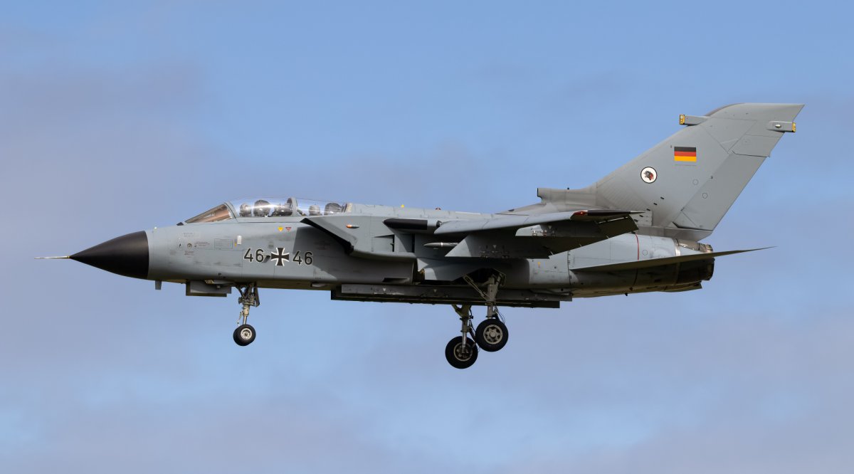 46+46, Panavia Tornado, photographed by JanekK