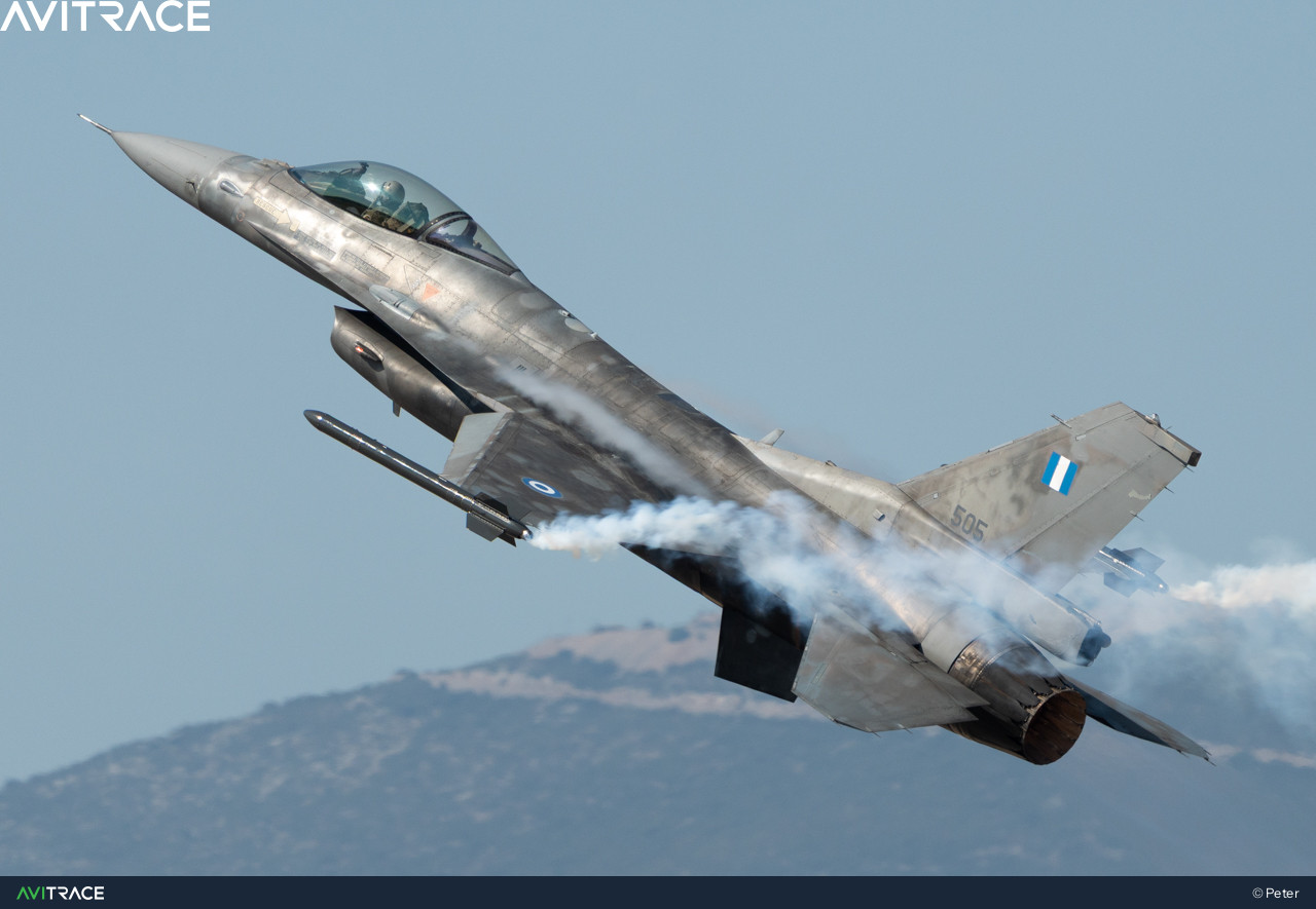 505, F-16C Fighting Falcon, photographed by Peter