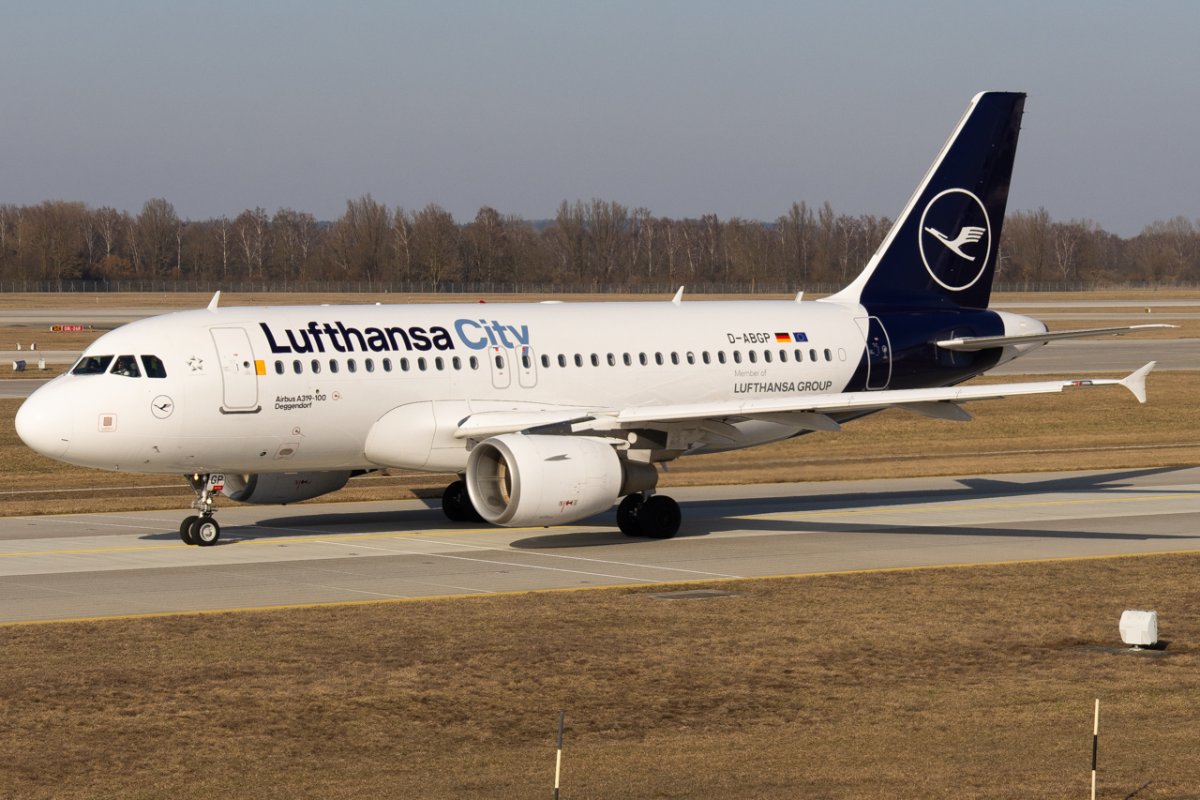 D-ABGP, Airbus A319-112, photographed by Mika Groß