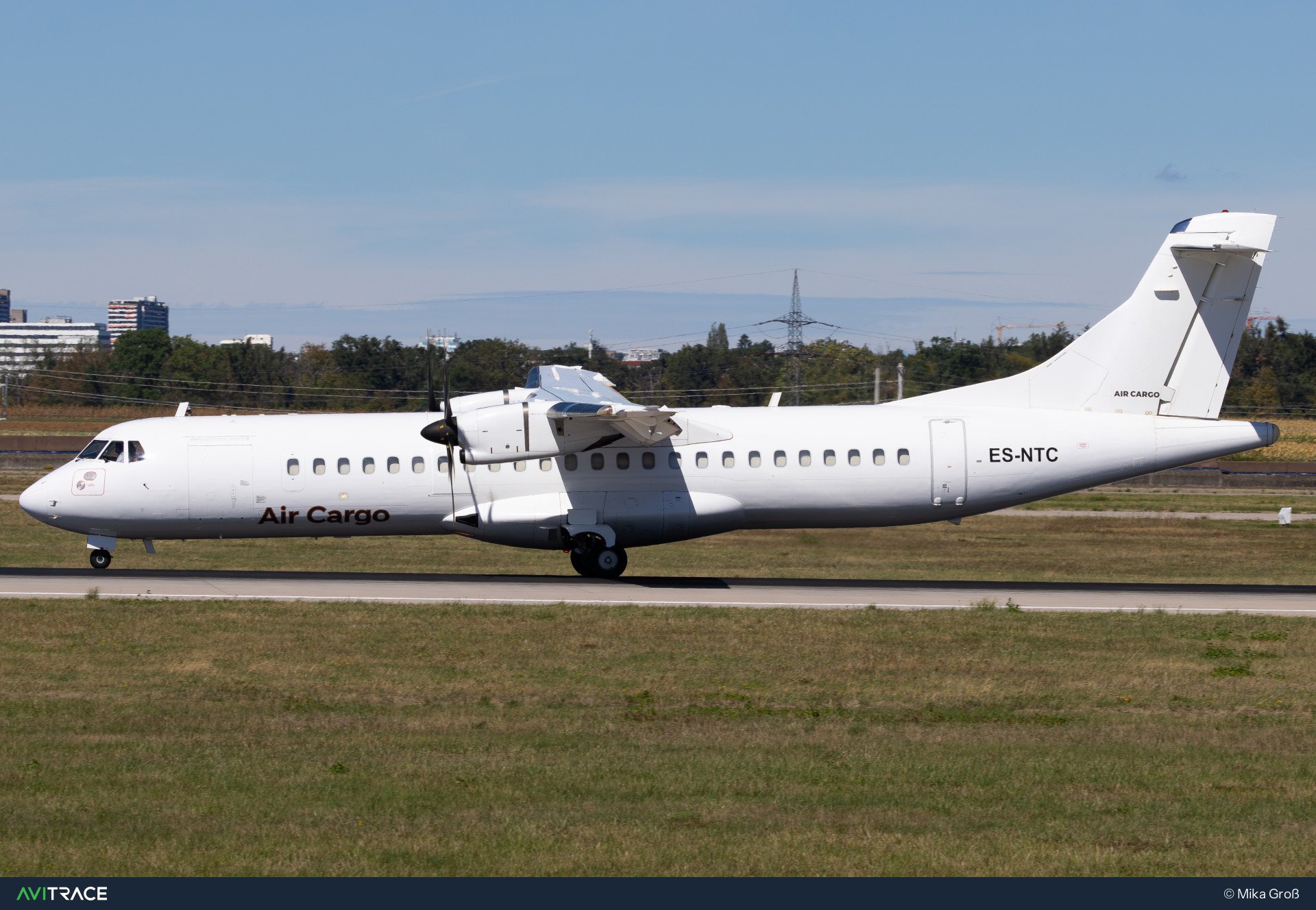 ES-NTC, ATR 72-212A(500)F, photographed by Mika Groß