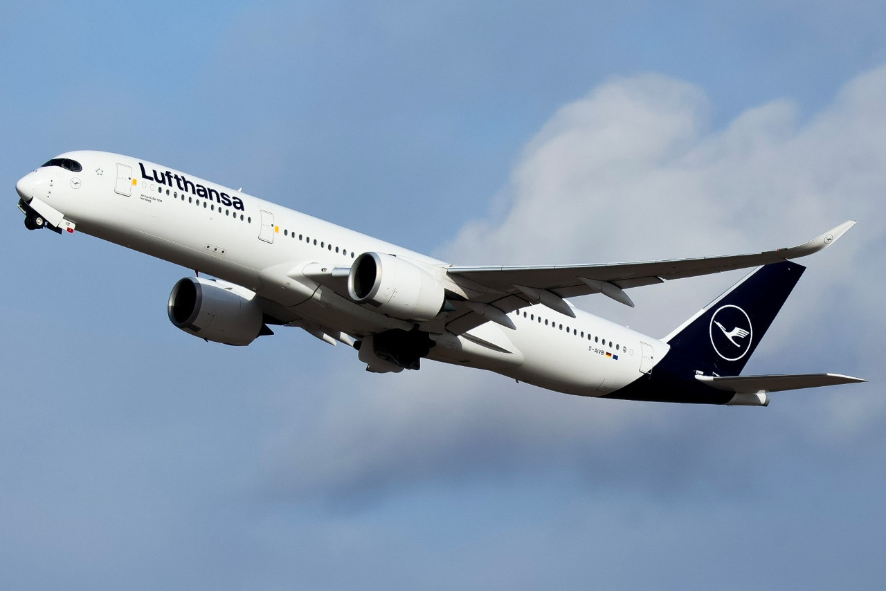 Aircraft, photographed by Wutz