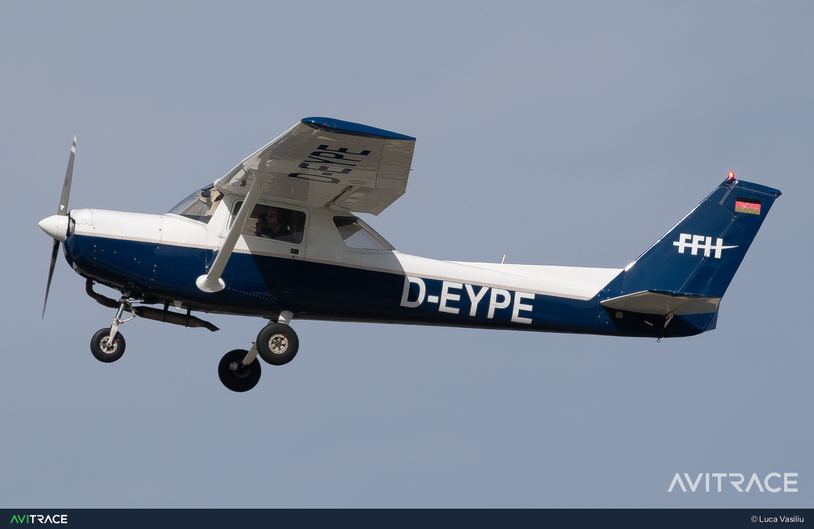 D-EYPE, Cessna F152, photographed by Luca Vasiliu