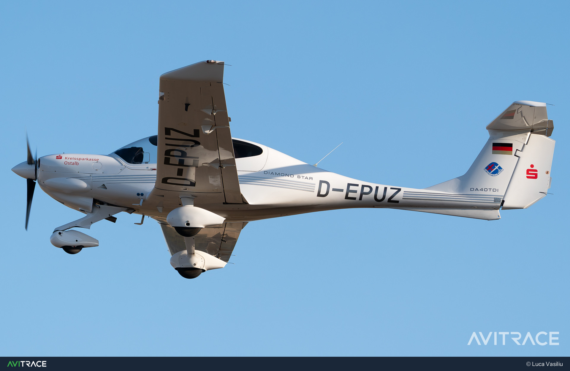 D-EPUZ, Diamond Aircraft DA-40D Diamond Star TDI, photographed by Luca Vasiliu