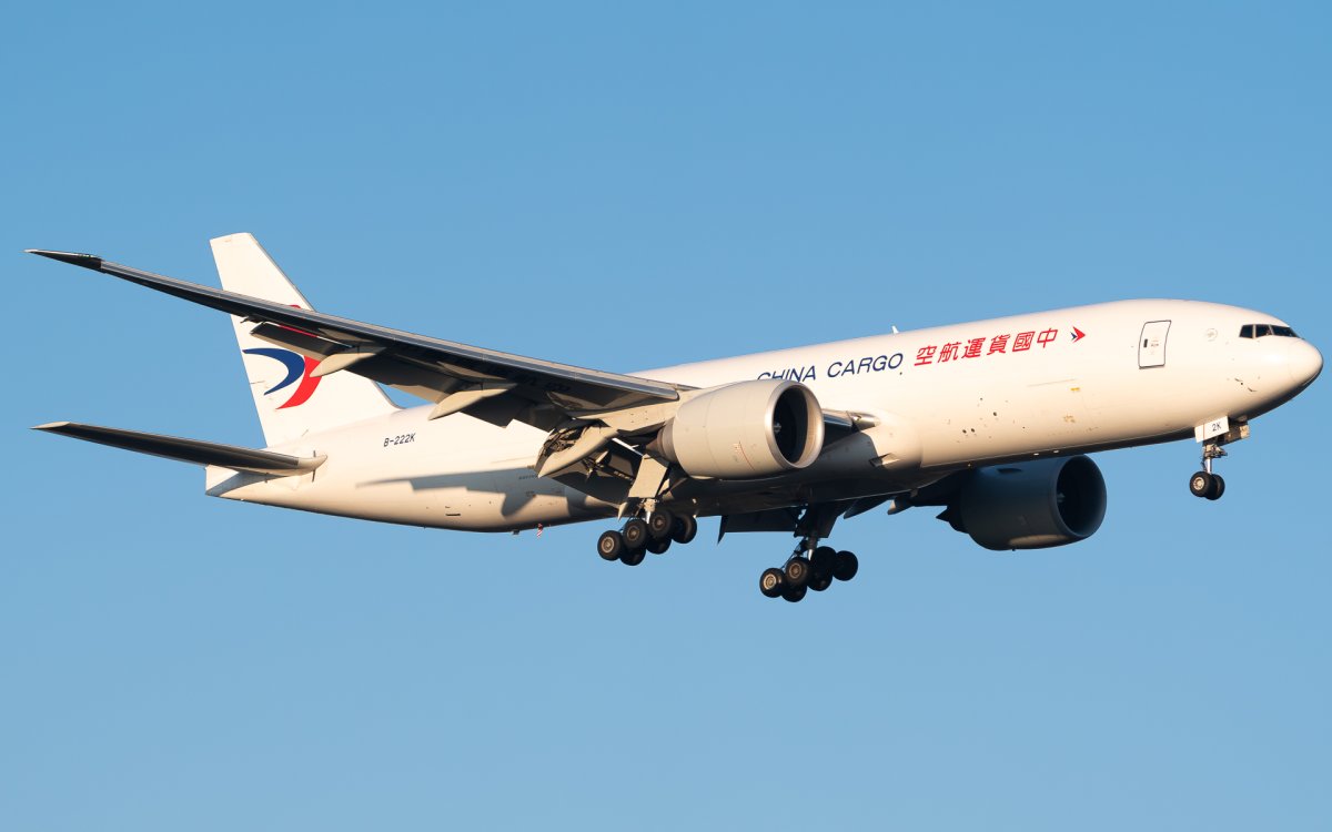 B-222K, Boeing 777-F6N, photographed by Luca Vasiliu