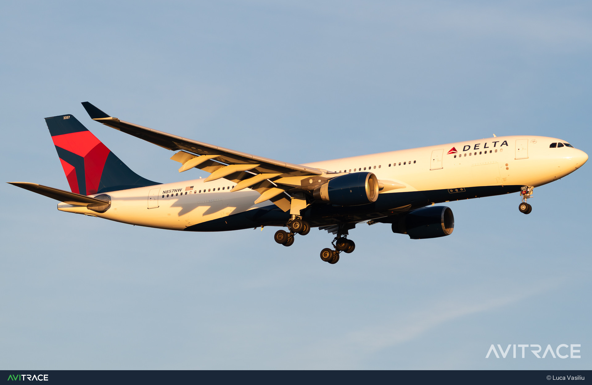 N857NW, Airbus A330-223, photographed by Luca Vasiliu