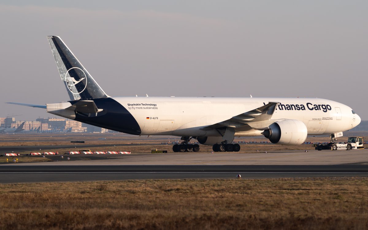 D-ALFG, Boeing 777-FBT, photographed by Luca Vasiliu