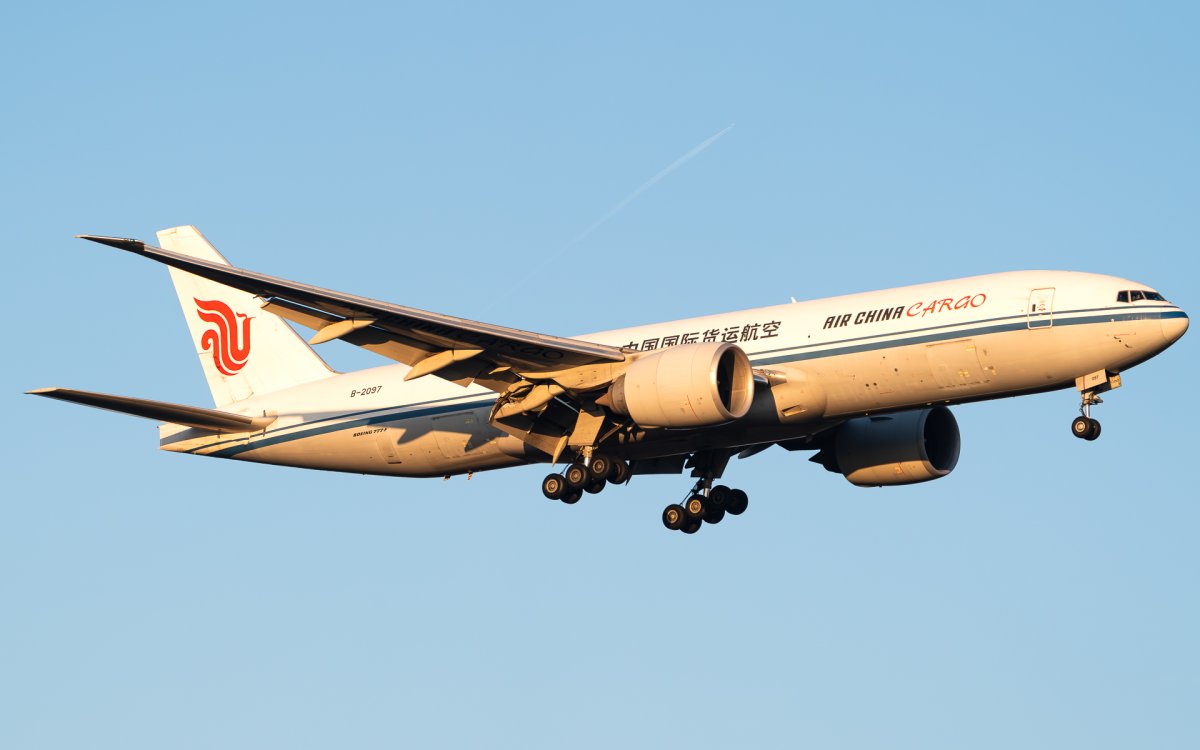 B-2097, Boeing 777-FFT, photographed by Luca Vasiliu