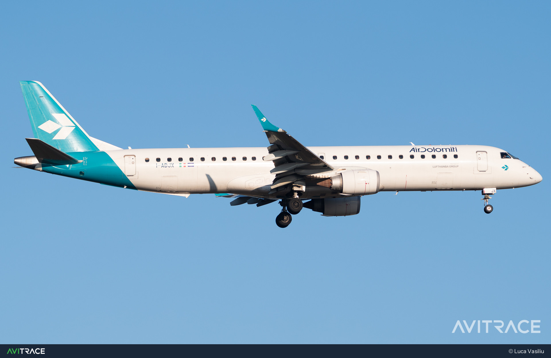 I-ADJX, Embraer ERJ-190-200LR, photographed by Luca Vasiliu