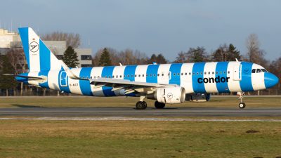 D-AICT, photographed by JonasAv
