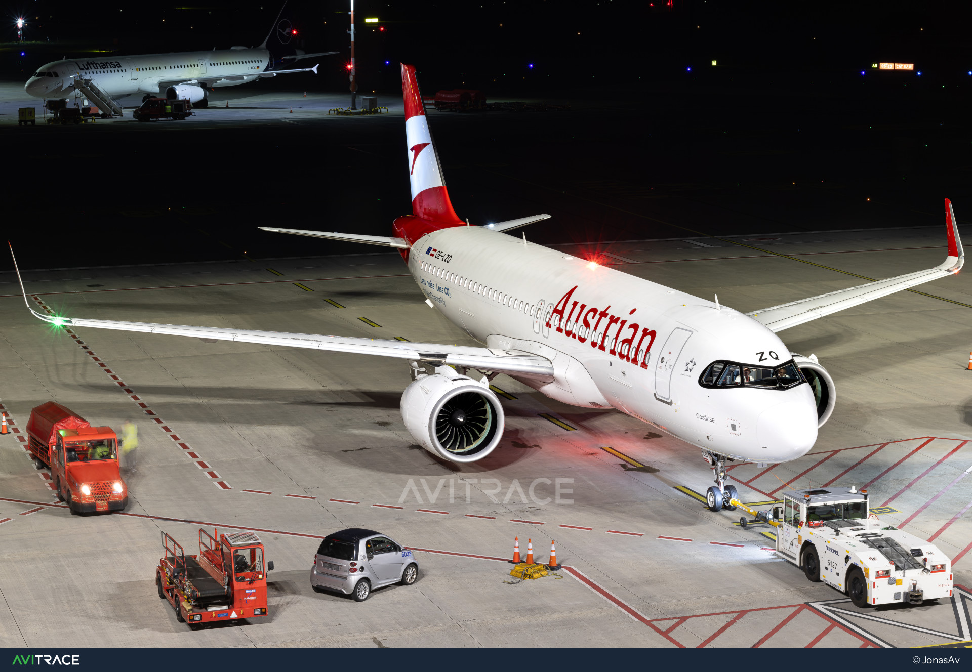 OE-LZQ, Airbus A320-271N, photographed by JonasAv