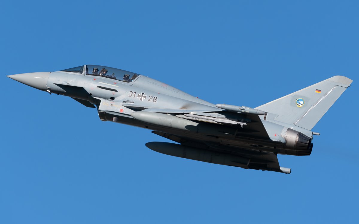 31+28, Eurofighter Typhoon EF2000, photographed by Luca Vasiliu