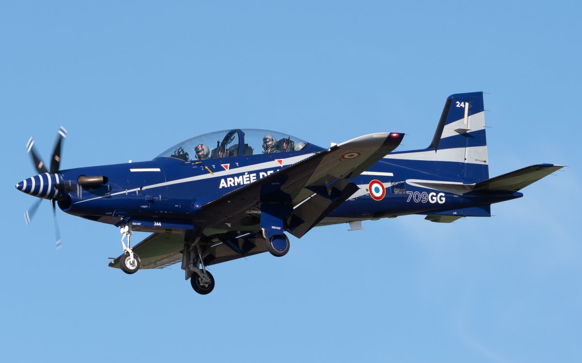 24, PC-21, photographed by Luca Vasiliu