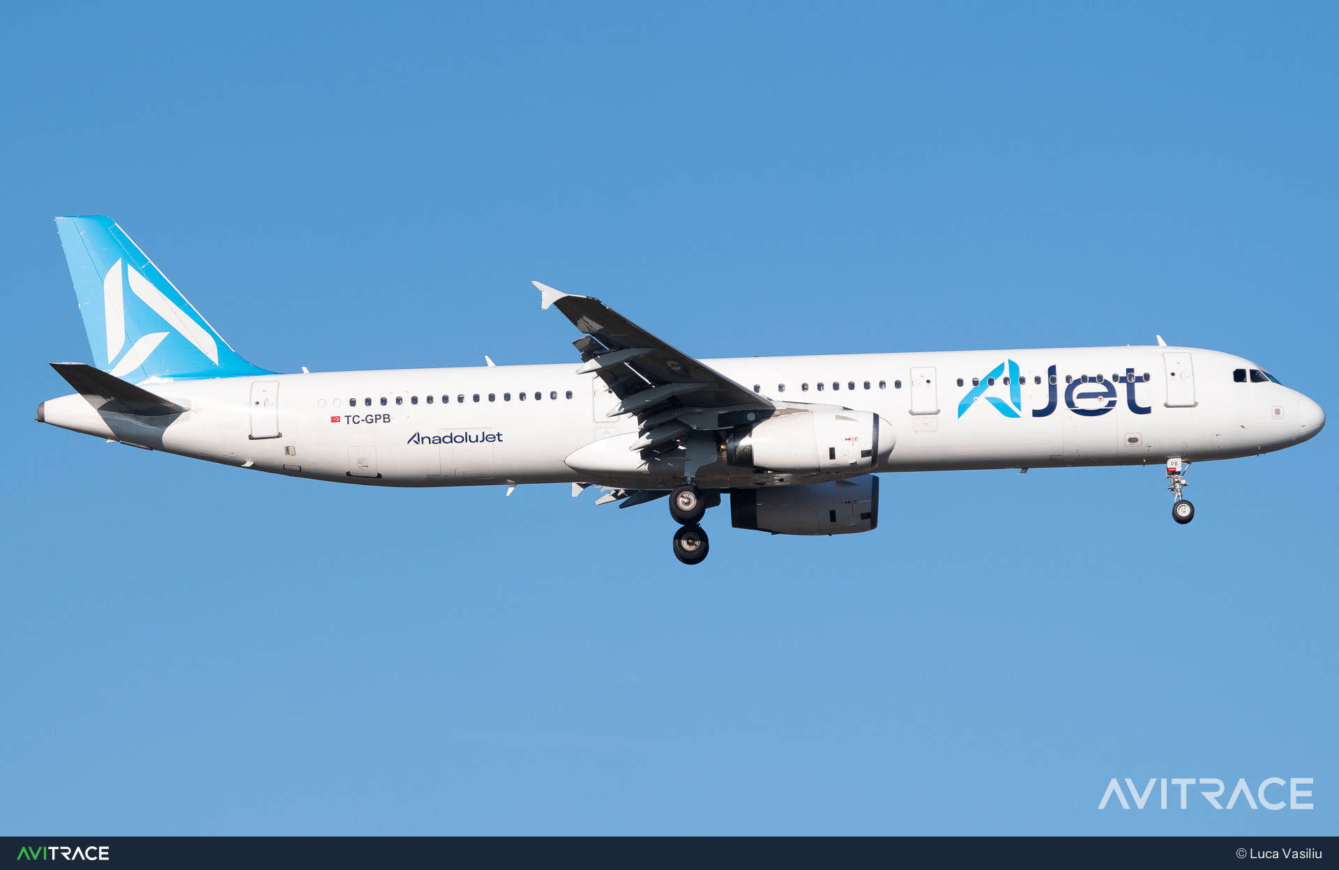 TC-GPB, Airbus A321-231, photographed by Luca Vasiliu